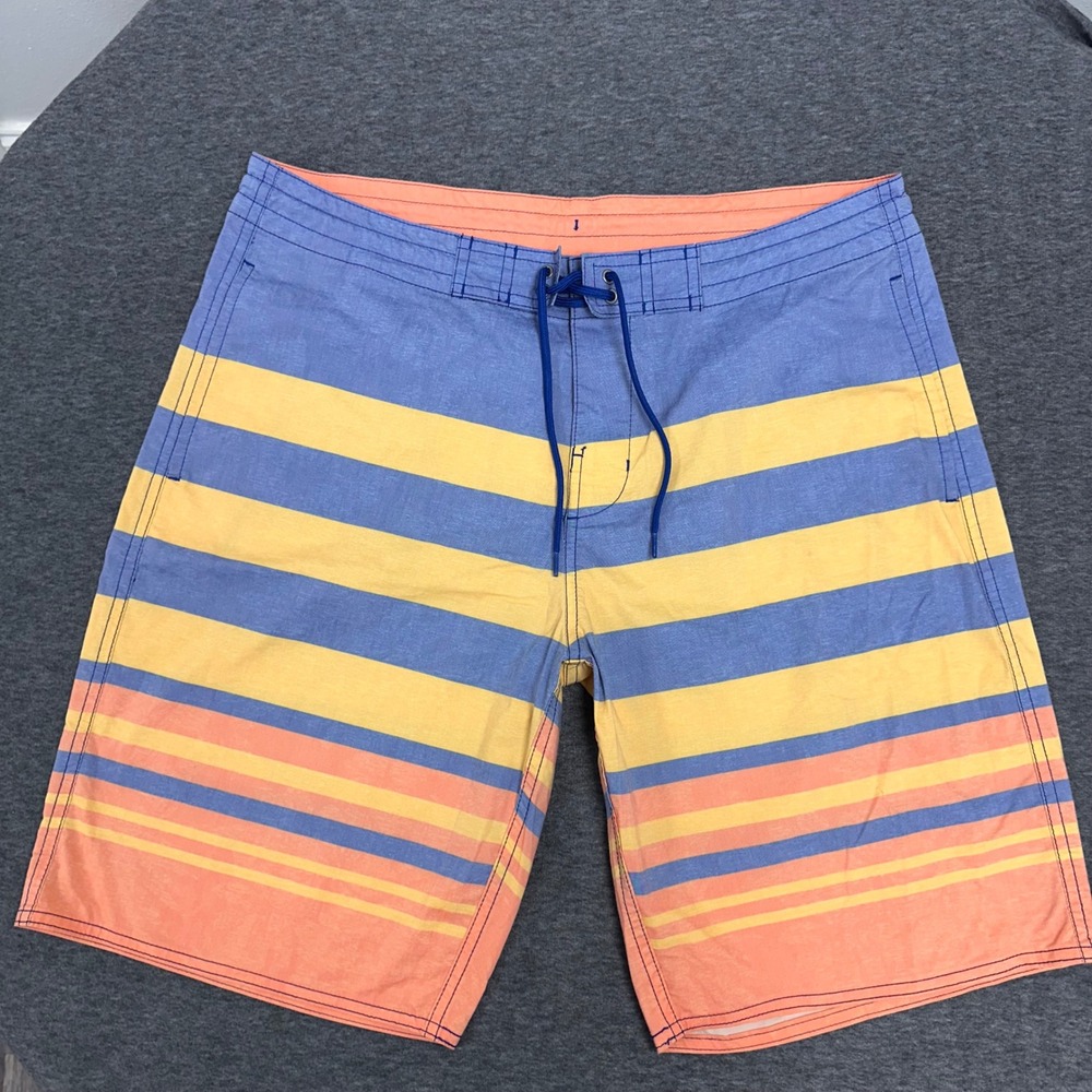 Roundtree & Yorke Swim Trunks Striped Drawstring Swimwear Blue Shorts Size‎ 34 - Picture 2 of 11